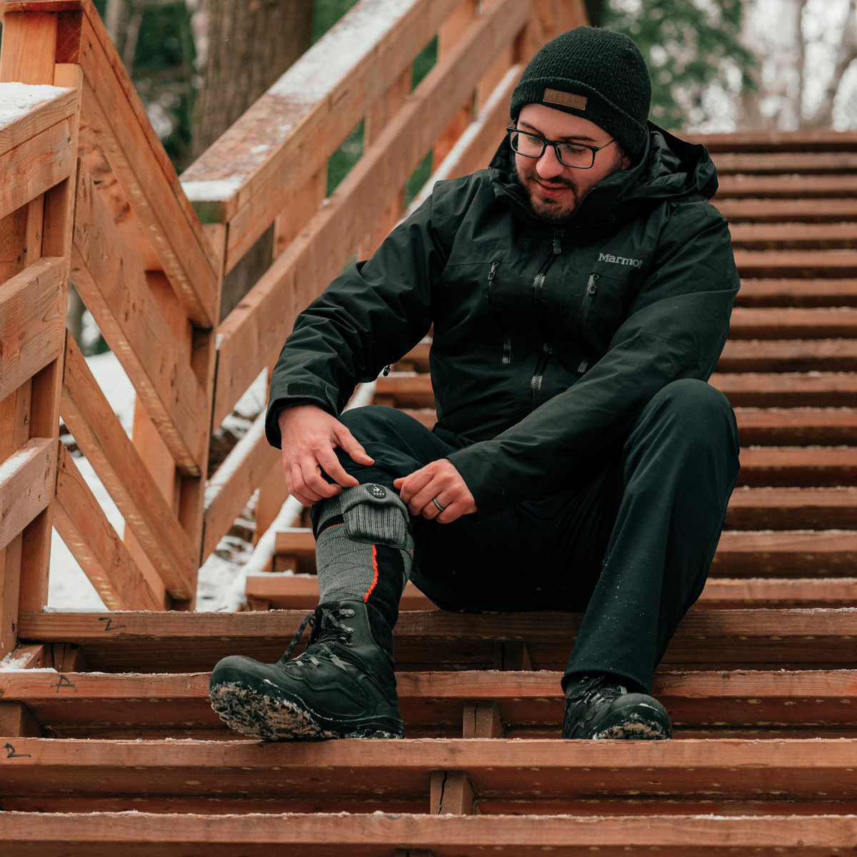 Merino Wool+ Heated Socks – Midweight wear in boots outside